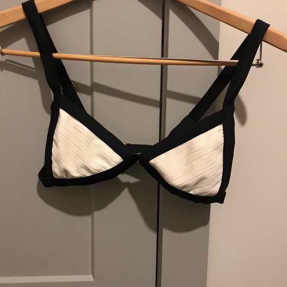 Wildfox Black and White Bikini Top - Picture 1 of 3